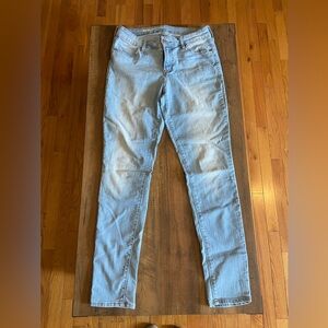 Old Navy Women’s Light Wash Skinny Jeans